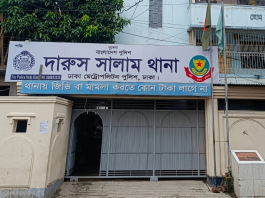 থানা থেকে ৫০ গজ দূরেই চুরির মহোৎসব : নির্বিকার প্রশাসন, আতঙ্কে ব্যবসায়ীরা