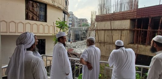 মসজিদুল আকবর কমপ্লেক্স পরিদর্শনে ইত্তেফাক সভাপতি মাওলানা বাহাউদ্দীন যাকারিয়া